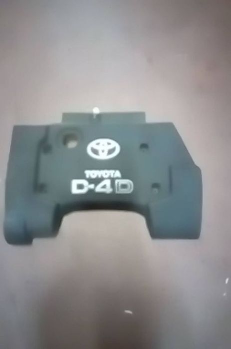 Tampa Do Motor Toyota Corolla Três Volumes (_E12_)