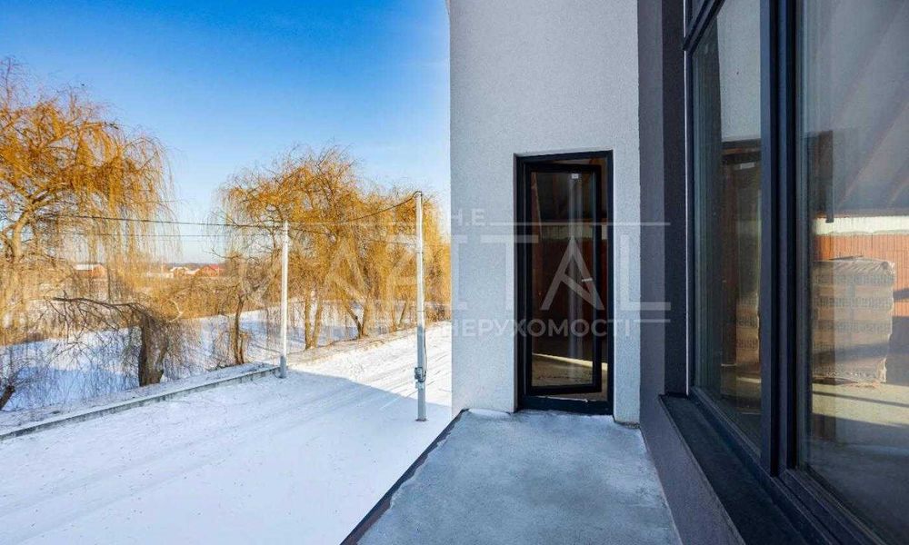 Продаж барнхаусу КМ Золоче 188 кв.м. без ремонту