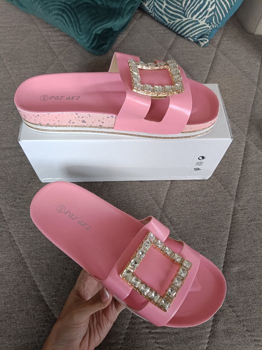 Klapki nowe 40 różowe na szeroką stopę buty na lato