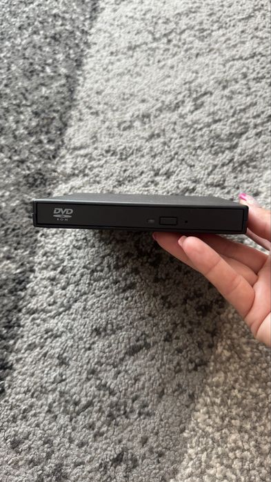 Zewnętrzny napęd CD / DVD-ROM USB – Stan bardzo dobry