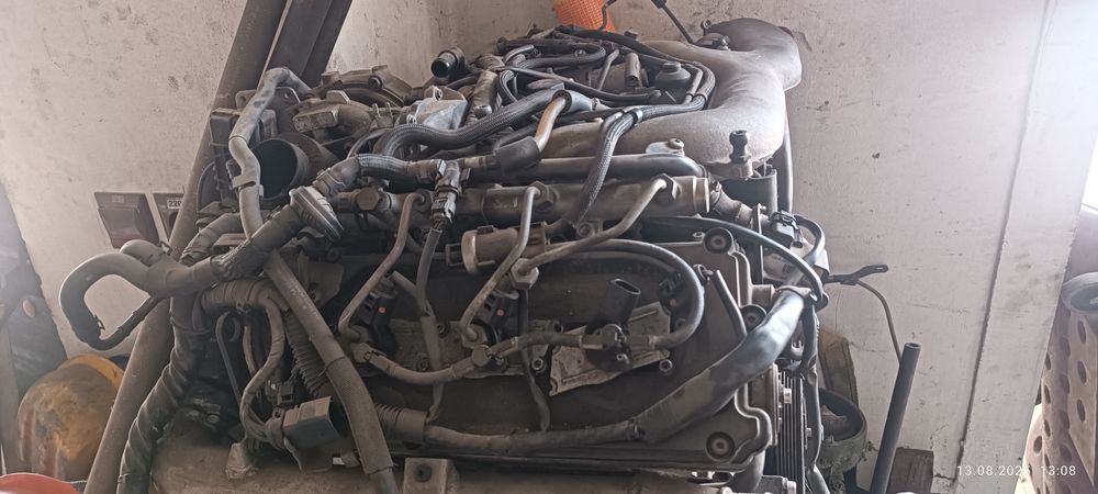 Двигун Audi Q7 , Tuareg 3,0 з битої машини