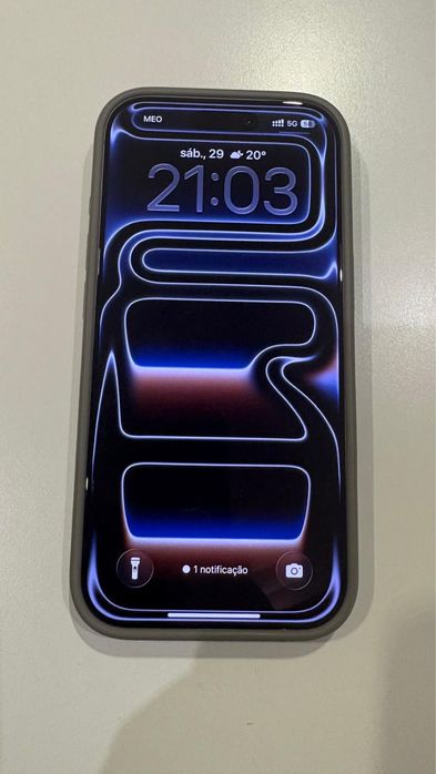 Iphone 17 Pro - Sem qualquer marca de uso