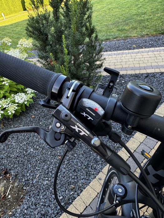 Rower trekkingowy Cube Kathmandu 46 cm/28”/ XT / RockShox / Dynamo w piaście / LED / Stan bardzo dobry