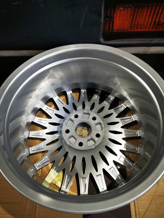 Koła  Audi A3 S3 8V  18" 8" et46 org j.nowe