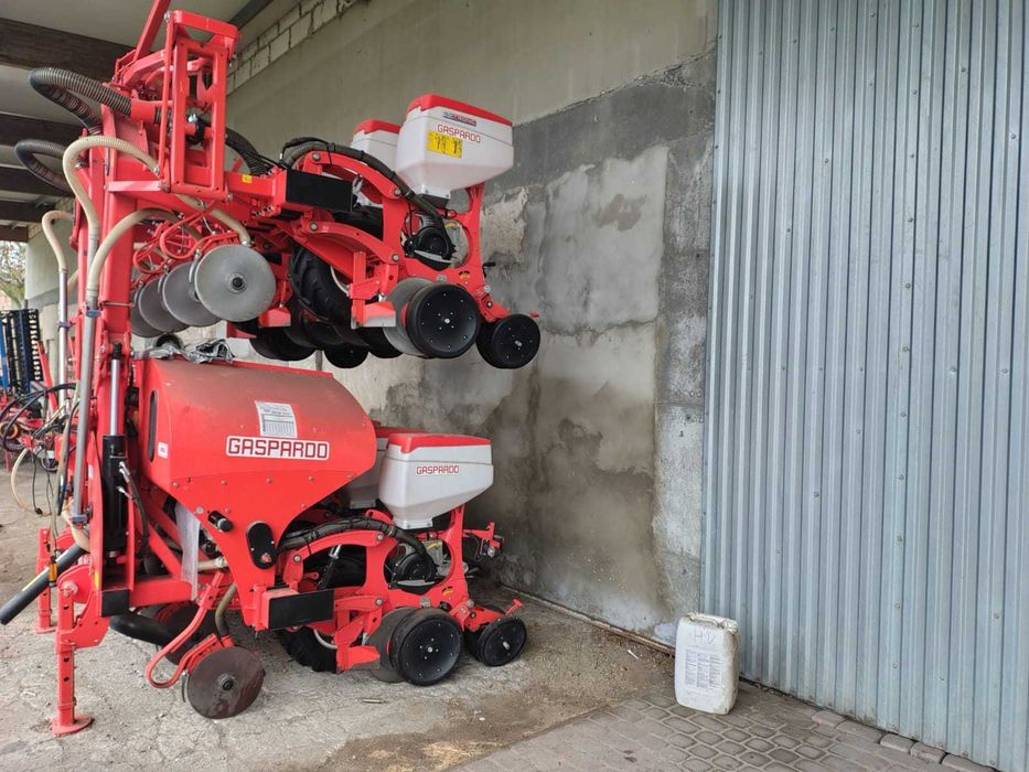 Siewnik do kukurydzy Gaspardo MIRKA 8 MTR MASCHIO