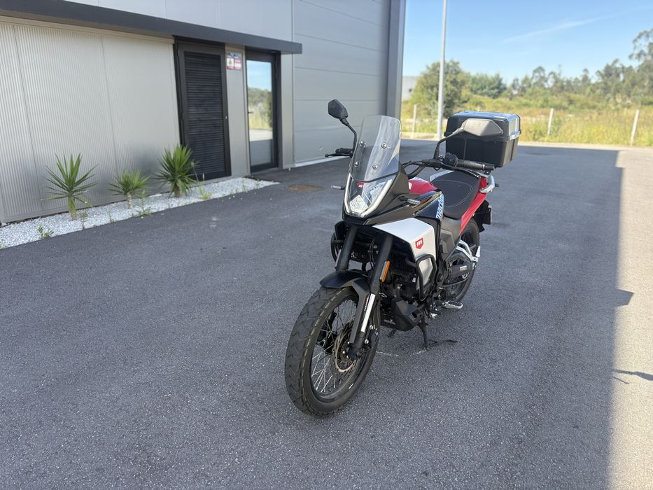 Macbor Xr1 125  ( 15 cv )