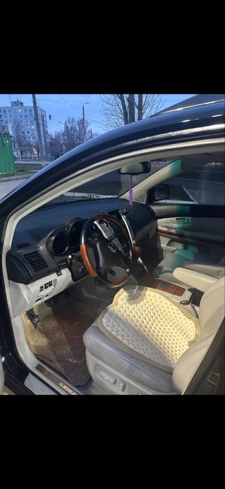 Продам лексус рх350