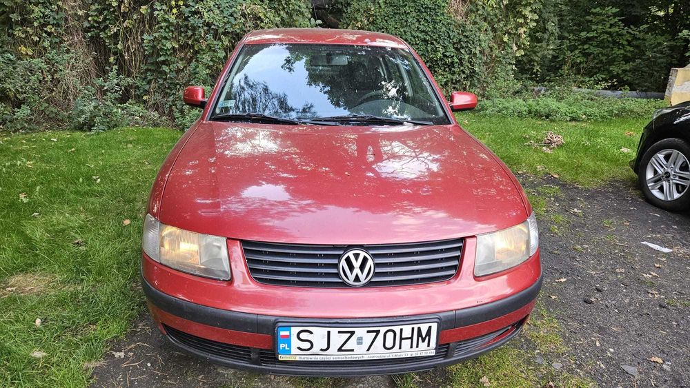 VW Passat 1.6 benzyna 1998 r.