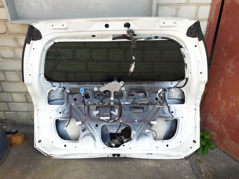 Електропроводка багажника РАВ 4