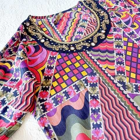 Camisa comprida multicolor