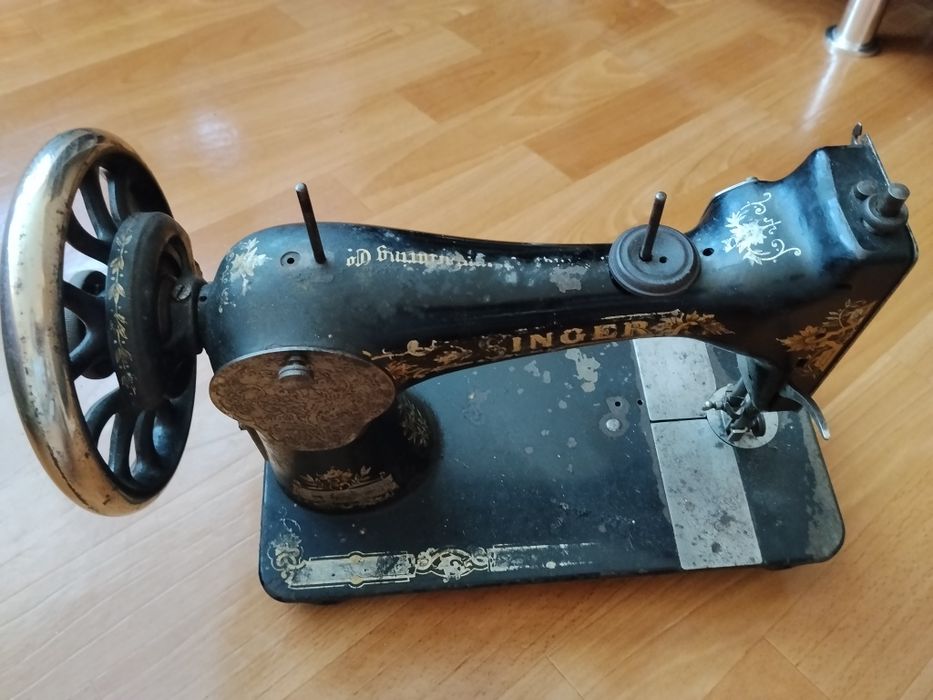 Zabytkowa maszyna do szycia
