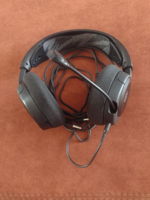 Słuchawki Steelseries Arctis  Nova 1