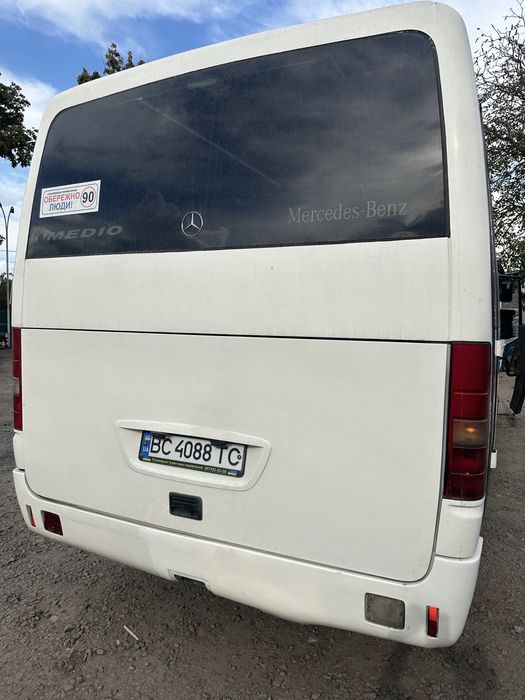 Пасажирські перевезення автобусами