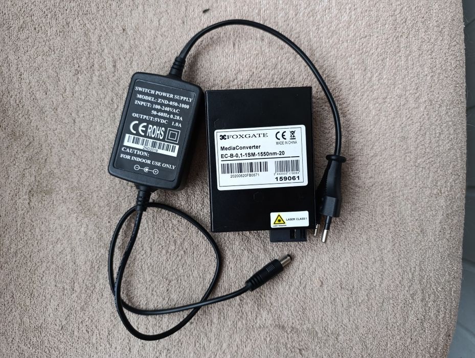 Медіаконвертер Foxgate 10/100Base-Tx + блок живлення.