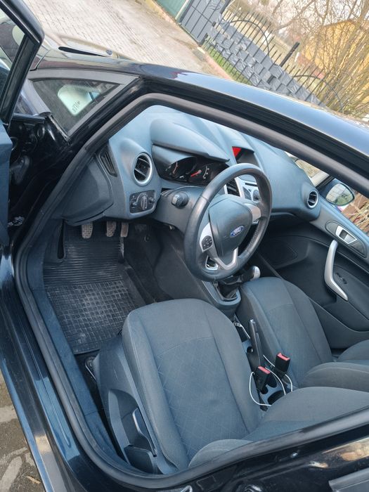 Sprzedam Ford fiesta 1.2