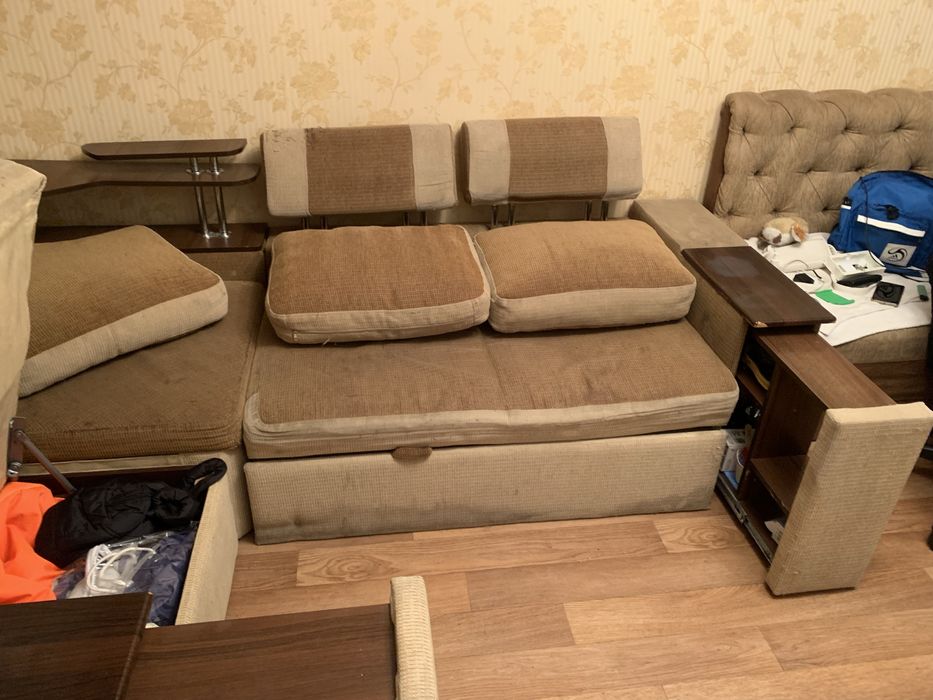 продам уголок розкладний