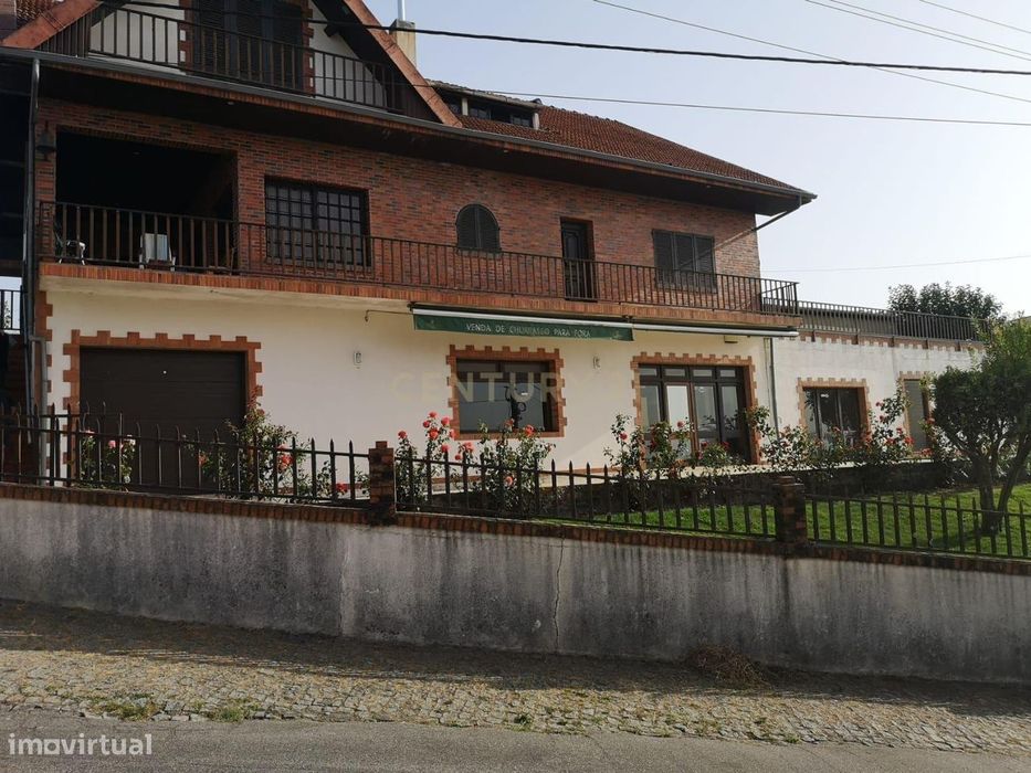 Espaço para restaurante/café para arrendar em Felgueiras