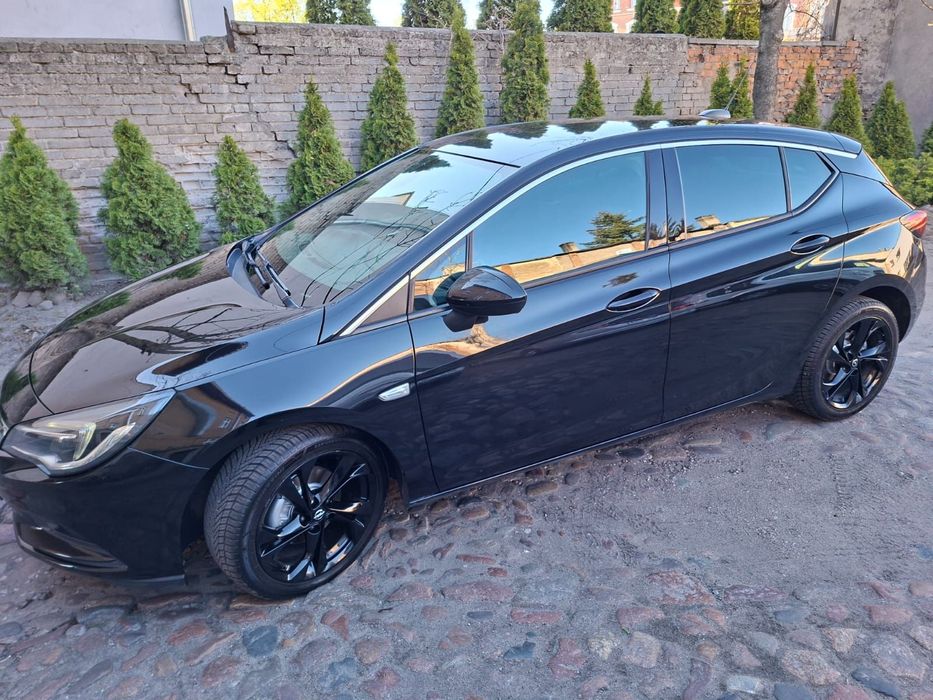 Opel Astra Sprzedam Opel Astra K rok produkcji 2016.