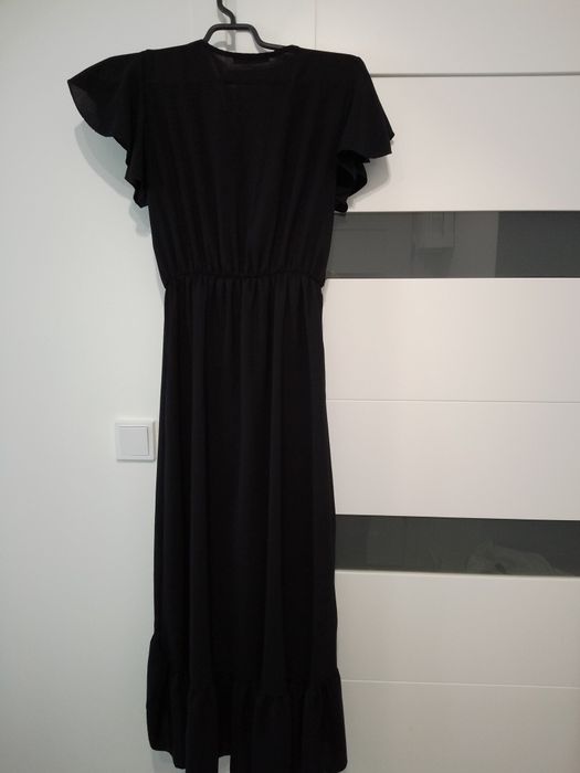 Sukienka czarna 38