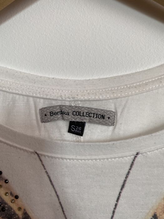 Blusa com borboleta Bershka