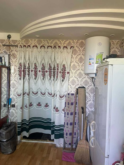 Комната в коммуне недалеко от моря