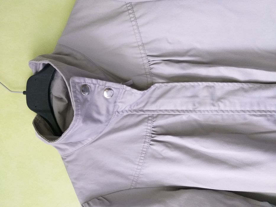 Płaszczyk H&M rozm. 40 jasno szary