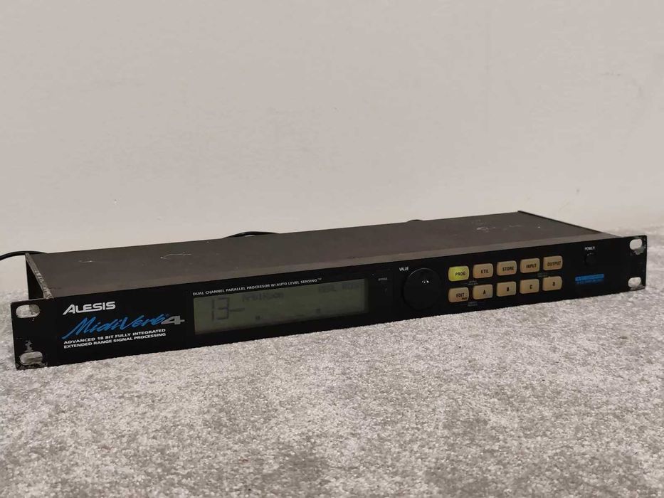 ALESIS miniverb4