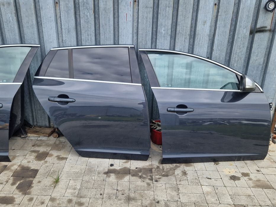 Drzwi volvo v60 1.6b