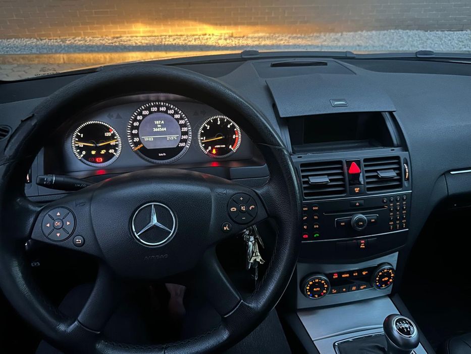 Mercedes 220 CDI Avangard
