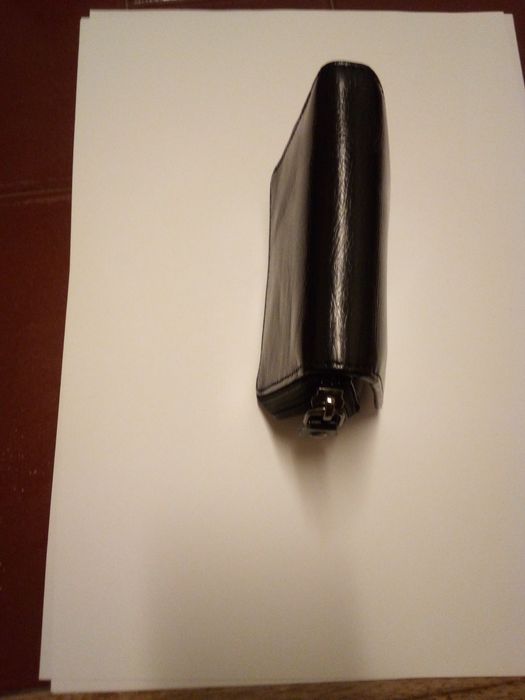 Carteiras novas (várias)