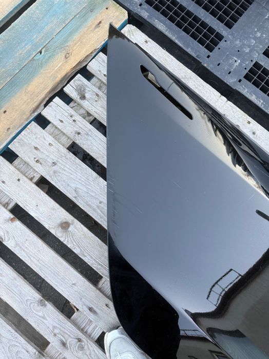 Дверь зад правая Tesla Model 3 highland