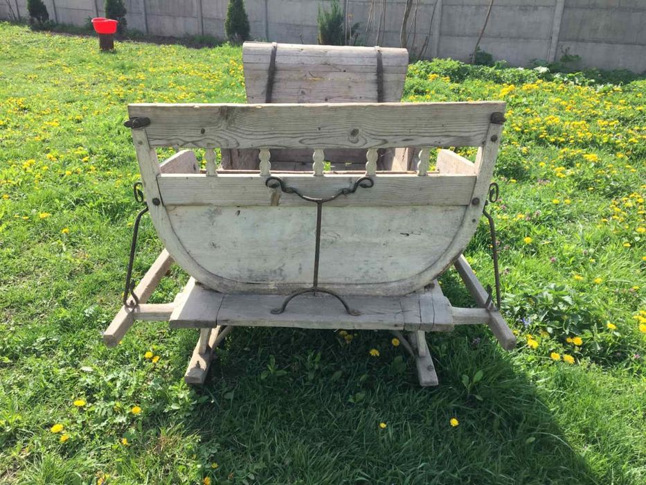 Продаються сани кінні