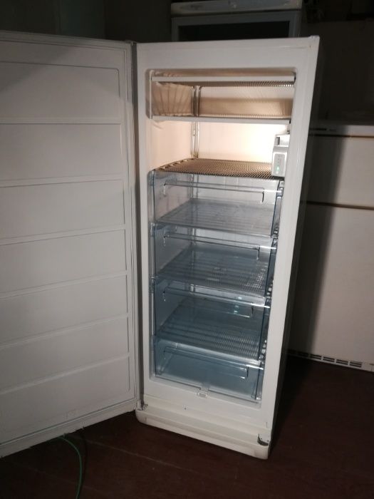 Zamrażarka szufladowa zamrażarki używany sprzęt AGD ze Szwecjii Niemie