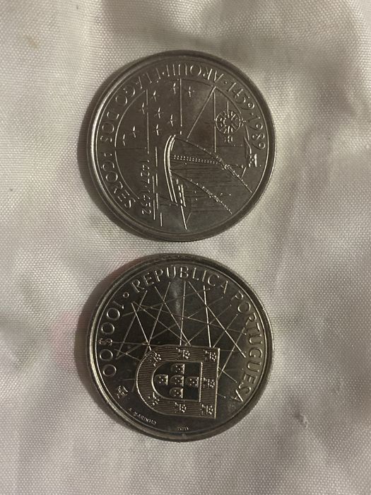 Moedas de 100 escudos