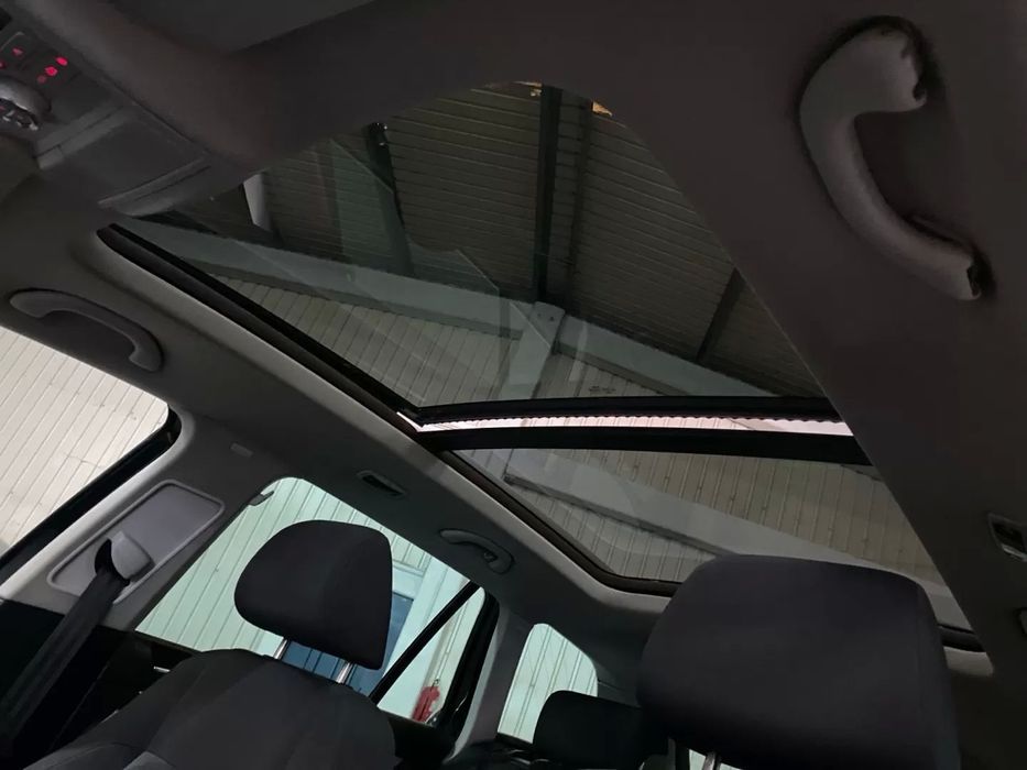 VW Golf Variant 1.6 TDi Highline DSG