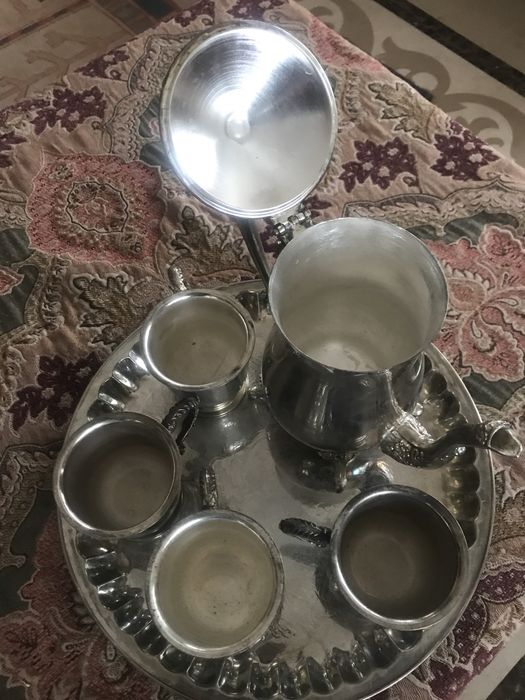 Продам чайний сервіз.