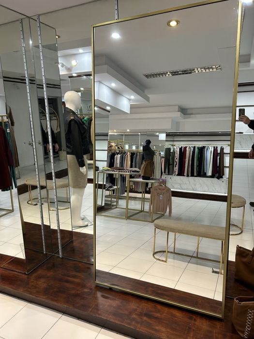 Espelho grande  com dois metros de aktyra