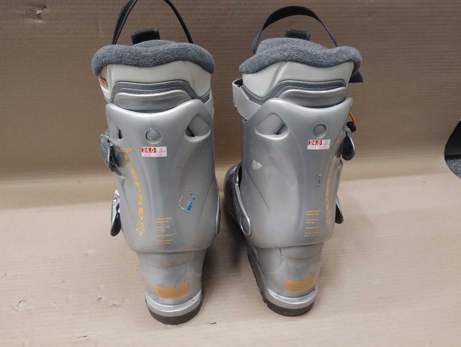 buty narciarskie Salomon 24 37 / 38 idealny stan