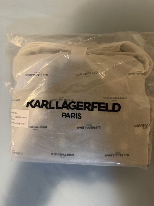 Bolsas originais, vindas de Paris Modelos femininos elegantes .
