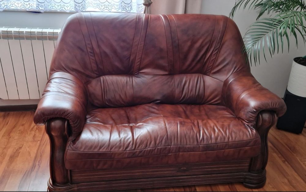 Skórzano drewniane  meble