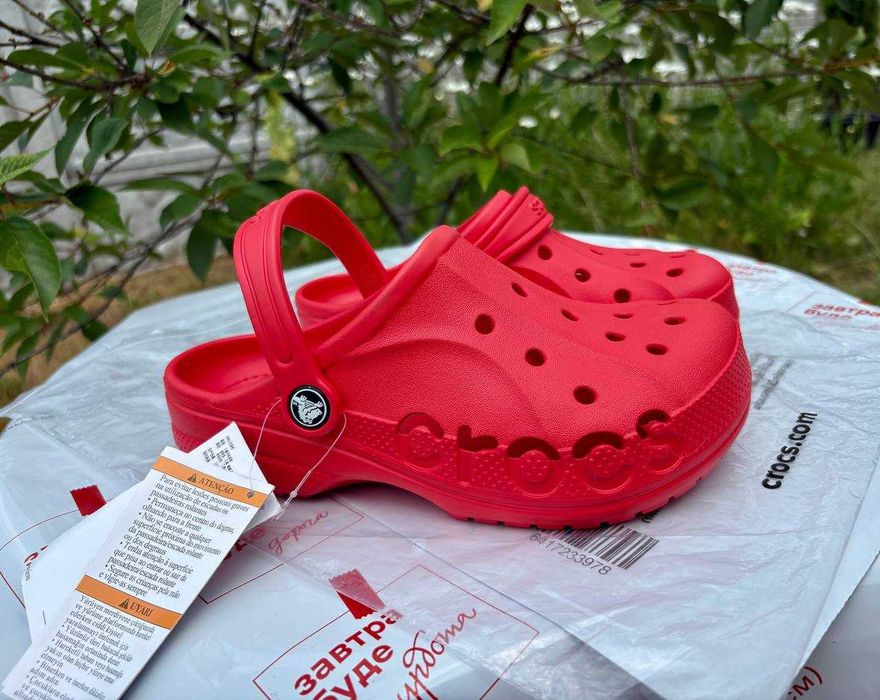 Дитячі крокси Crocs Baya червоні 32 р, 33р дуже гарні крокси дитячі