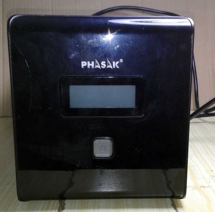 Sistema de Alimentação Ininterrupta PHASAK 600W