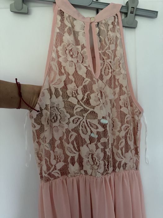 Elegancka sukienka maxi długa na wesele chrzciny koronka