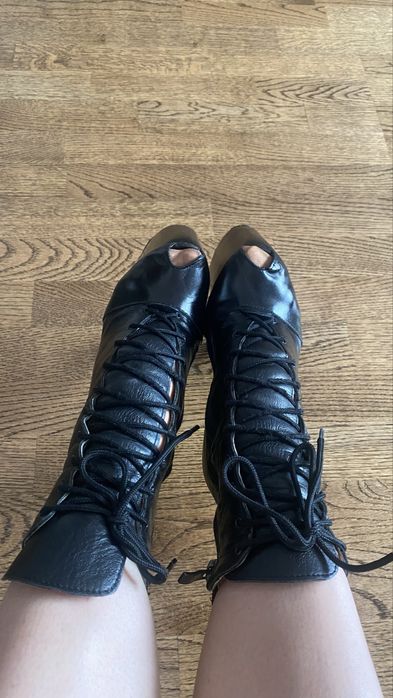 Стрипы Pleaser шкіряні 3-ка