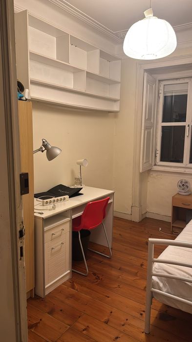 Quarto  Saldanha 430€ sem calção