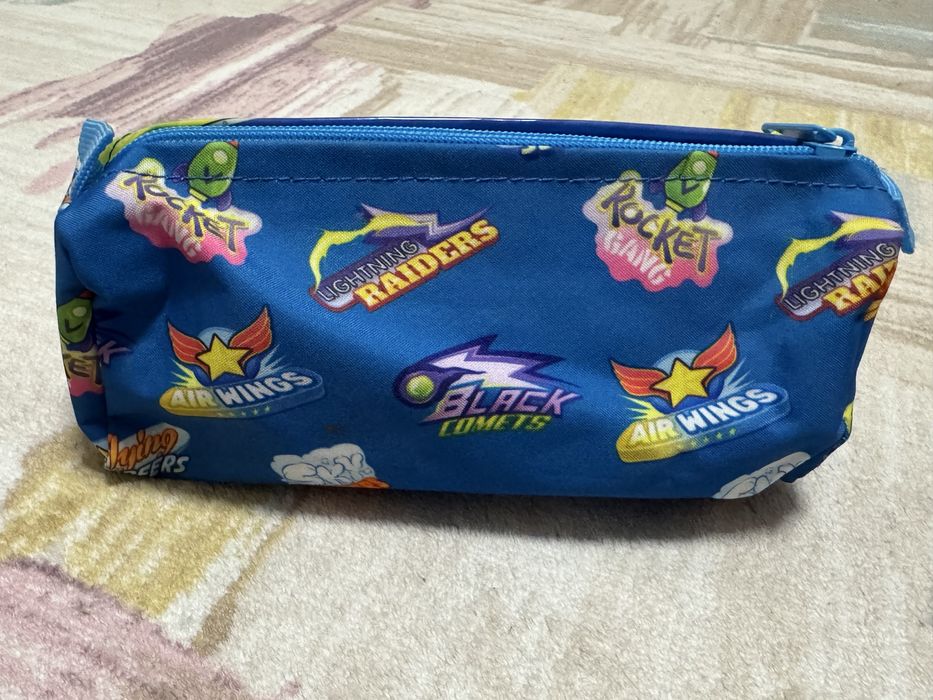 Piórnik saszetka Super Zings