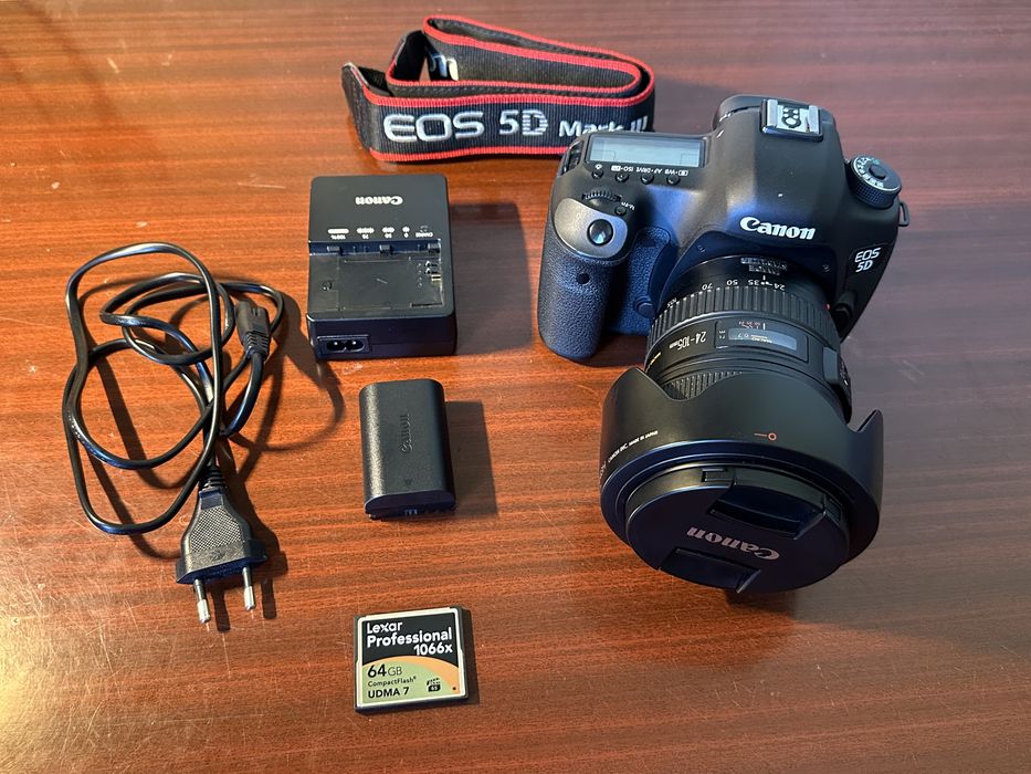 Canon 5D Mark III + об'єктив EF 24-105, нова: 34 500 грн