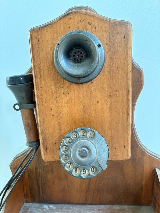 Telefone estilo antigo