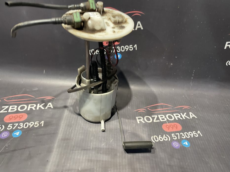 Насос колба в бак Mitsubishi 2.2 tdi DI-D колба в зборі Outlander 3