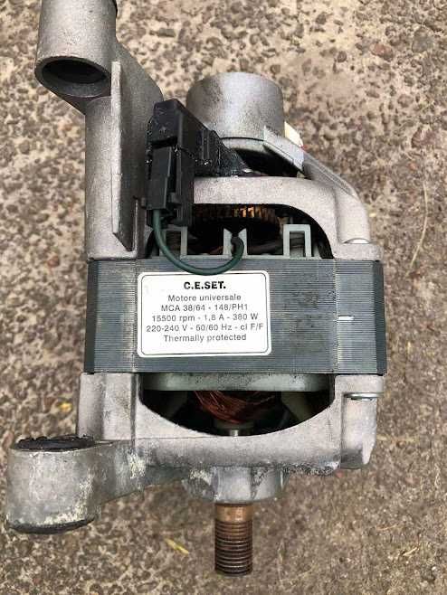 Продам запчастини до пральноі машини Арістон Ariston AT 84 ЕХ